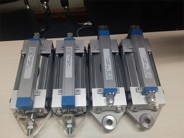 涂布機、凹印機的張力控制