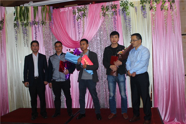 IMG_4320.jpg IMG_4320.jpg