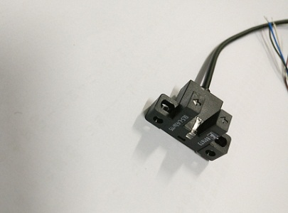 電渦流傳感器有什么缺點，與電渦流式傳感器有什么不同？